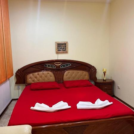 Bed and Breakfast Aurora Boutique-Studio Premium Бухарест Екстер'єр фото